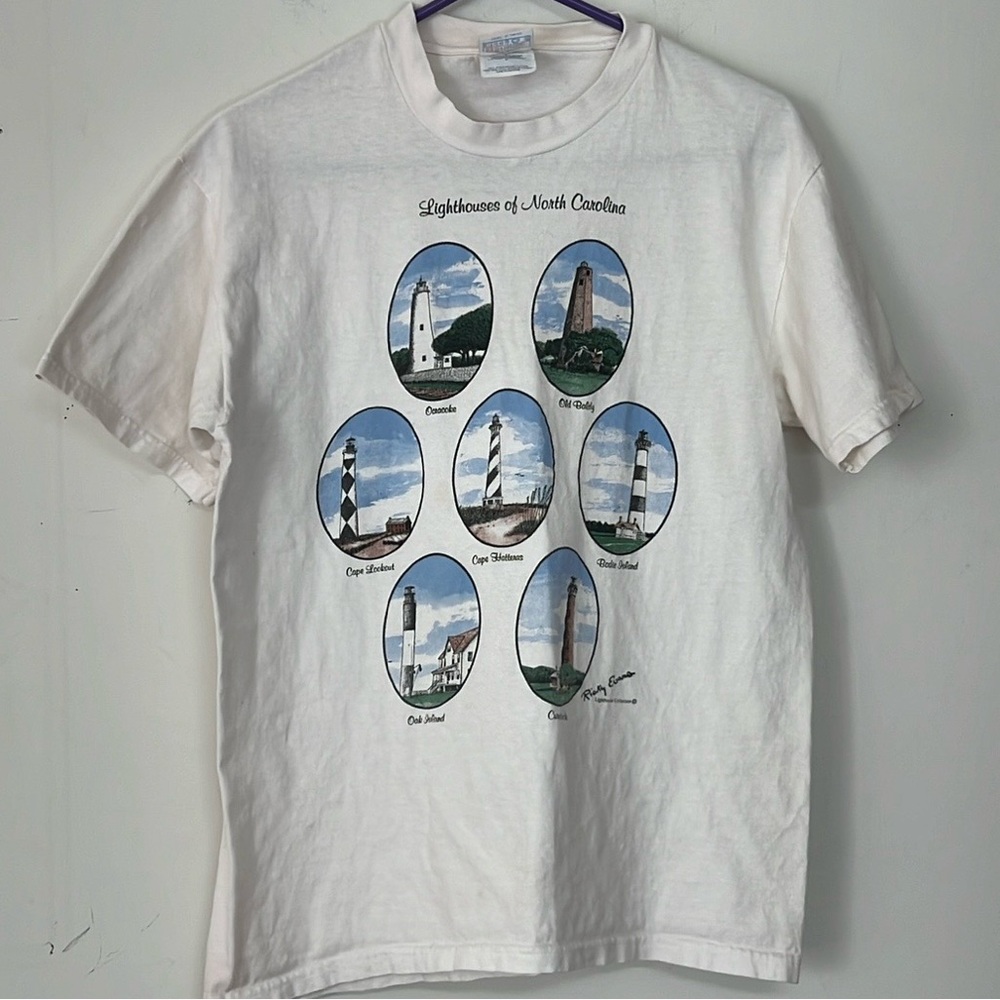 🌞 Hanes Beefy Tee short sleeve crew neck lighthouses of North Carolina unisex M